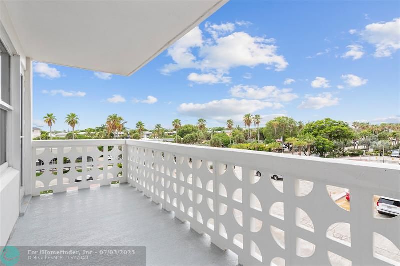 4010 GALT OCEAN DR #312, FORT LAUDERDALE, FL 33308 