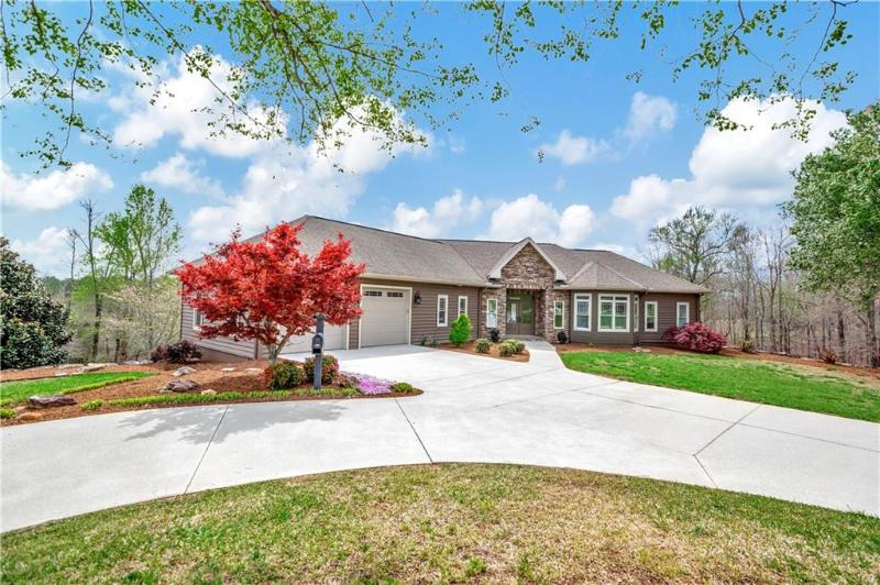 420 CREEK BOTTOM PLACE, WALHALLA, SC 29691 Thomas and Crain Real Estate