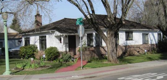 275 39TH ST, SACRAMENTO, CA 95816 