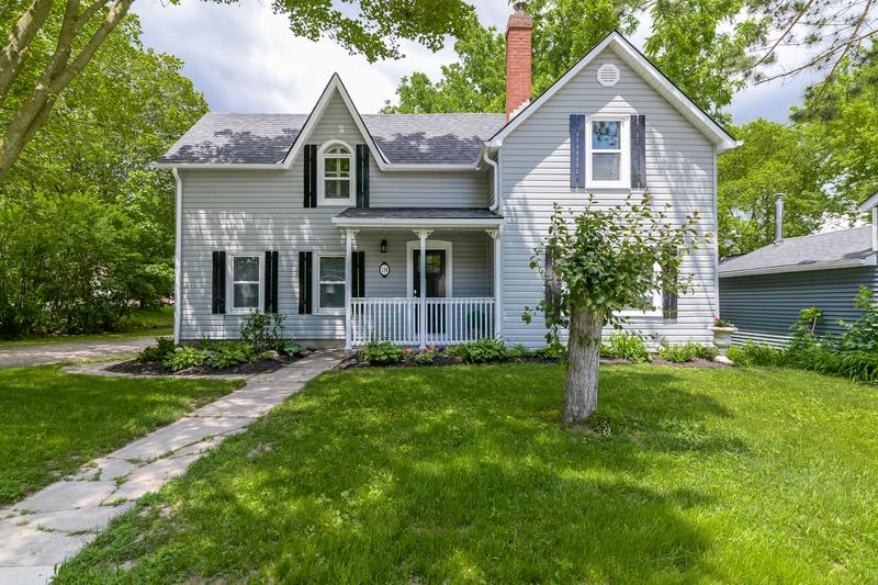 138 CHURCH STREET, STIRLING, ONTARIO K0K 3E0 Trish Clarke