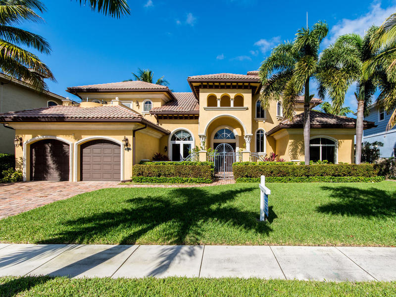 2801 NE 48th Street