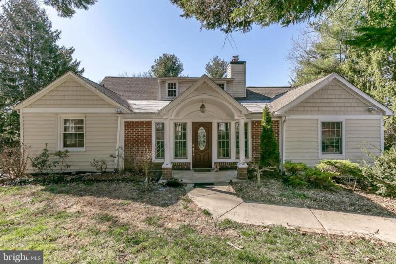 115 W. SEMINARY AVE, LUTHERVILLE TIMONIUM, MD 21093 The DiBari