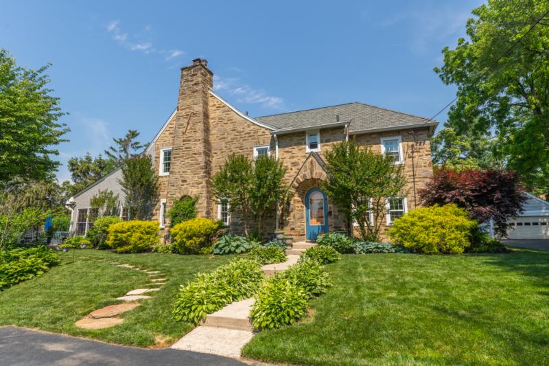 2350 WALTON RD, HUNTINGDON VALLEY, PA 19006 Diane Cardano