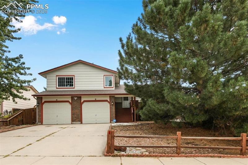 4939 Gibbon Street, Colorado Springs, CO 80911