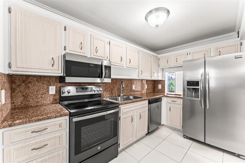 4500 N Federal Hwy #344E Lighthouse Point FL 33064