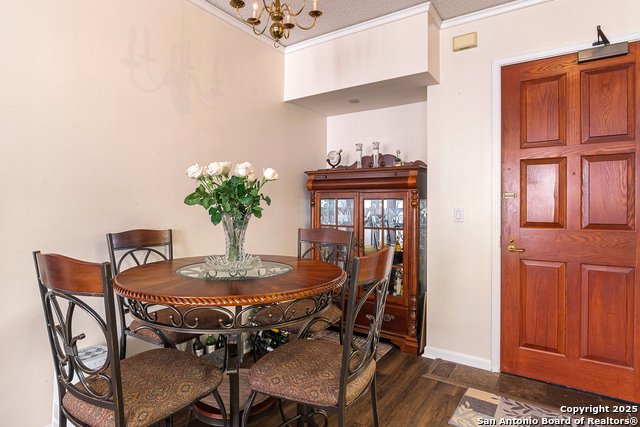 1 Towers Park Ln #513