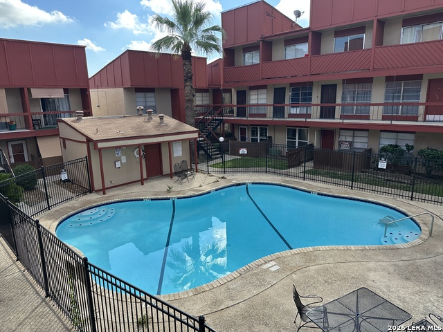 3243 Nacogdoches #906