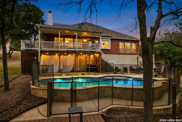 9902 Alms Park Dr, San Antonio, TX 78250