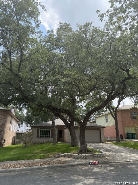 13127 Almond Bend