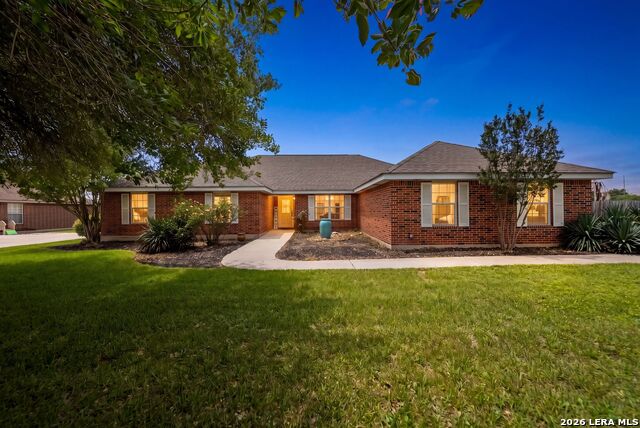 122 Castlewood Dr