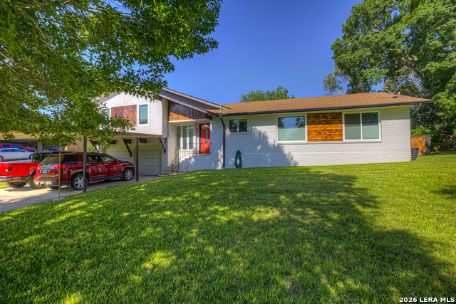 96 W HAMPTON DR