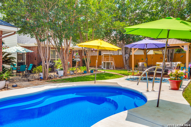 4503 Black Oak Woods