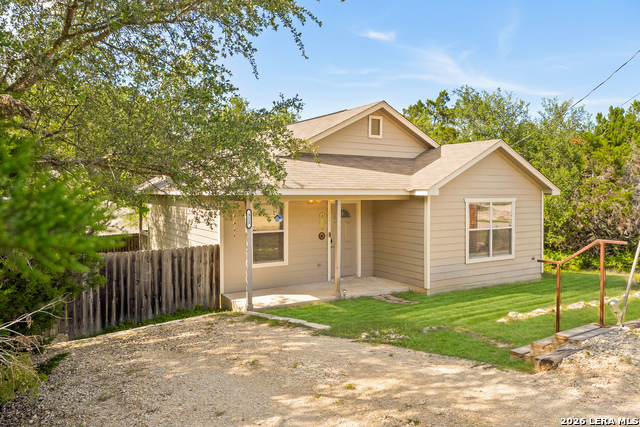 323 Lexington Pass