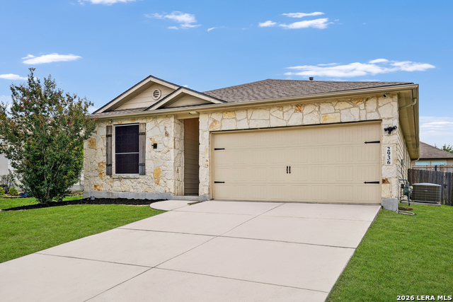 2936 Redtip Dr
