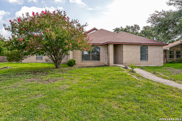 6703 LINN LAKE DR