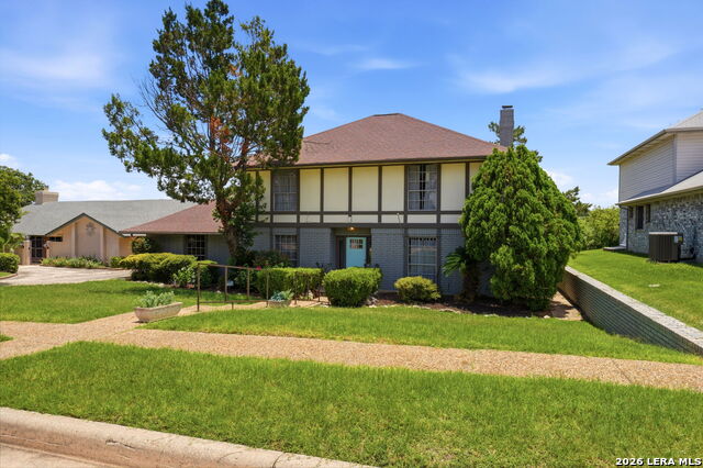 3418 Wimbledon Dr.