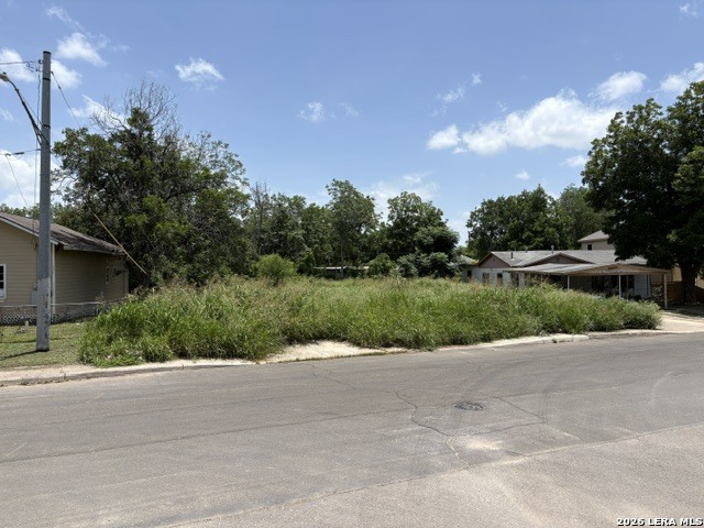 1302 ARANSAS AVE