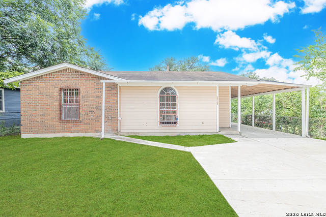 2416 Arbor