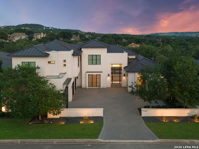 7114 Bluff Green
