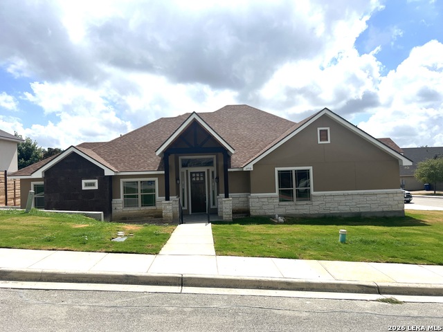 2710 ROYALWOOD
