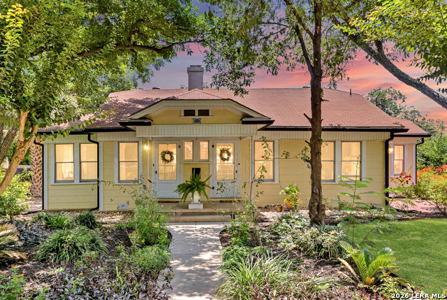 222 REDWOOD ST