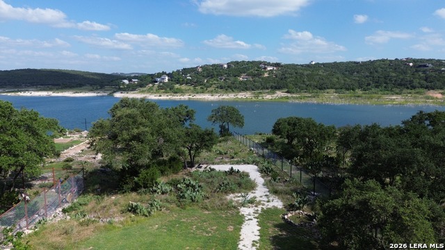 2136 Canyon Lake Dr