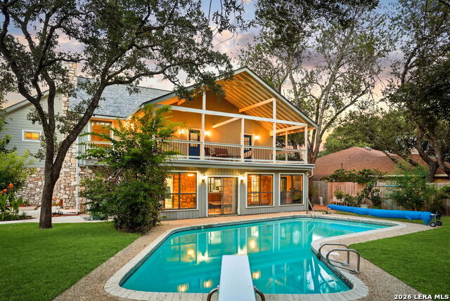 314 Wood Shadow St