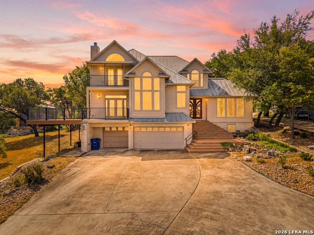 2417 CONNIE DR
