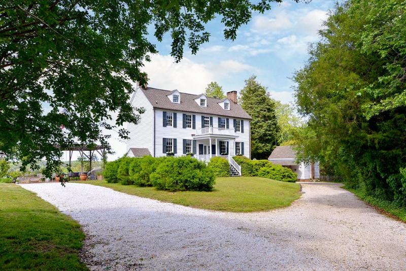 120 River Hill Road HEATHSVILLE, VA 22401