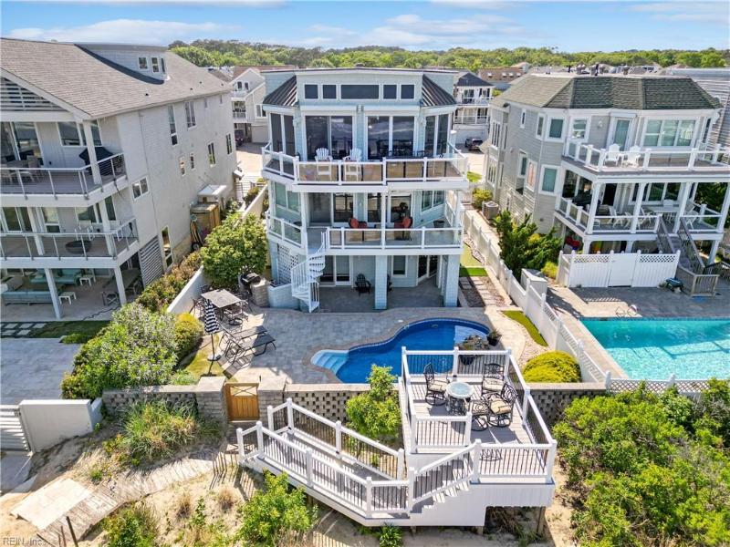 848 S Atlantic Avenue, Virginia Beach, VA 23451