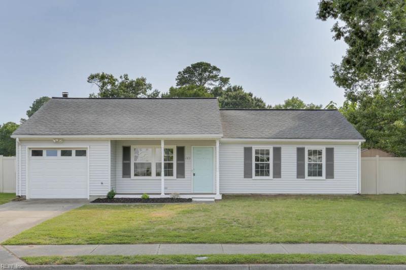 165 Fairmont Drive, Hampton, VA 23666