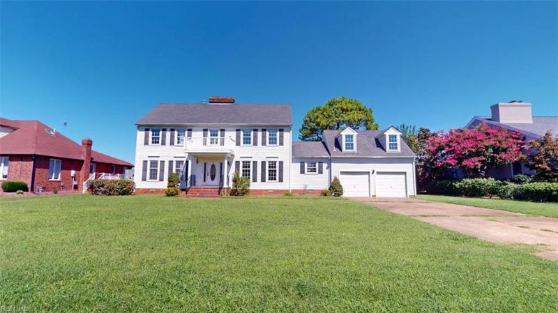 8 White House Drive Poquoson, VA 23662