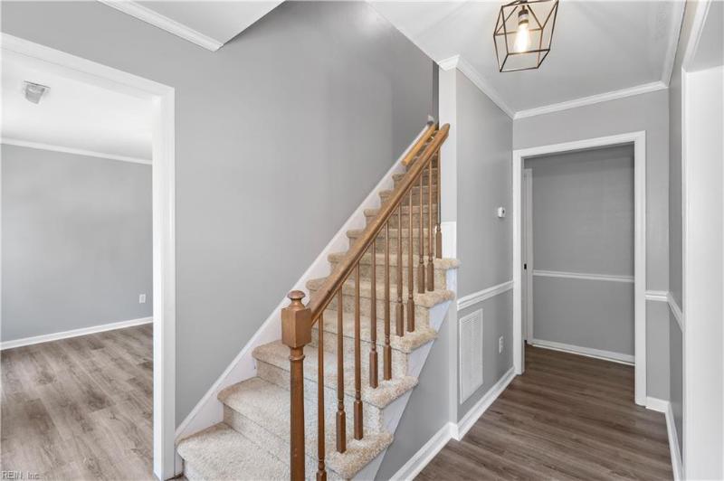 304 Odd Rd, Poquoson, VA 23662 | Slideshow Image #11