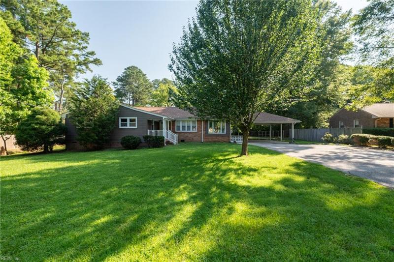 240 Hunts Neck Road, Poquoson, VA 23662 | Slideshow Image #1