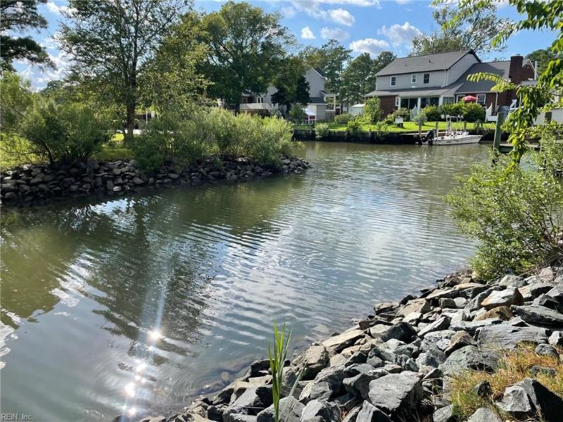 1 PHILLIPS Road, Poquoson, VA 23662 | Slideshow Image #21