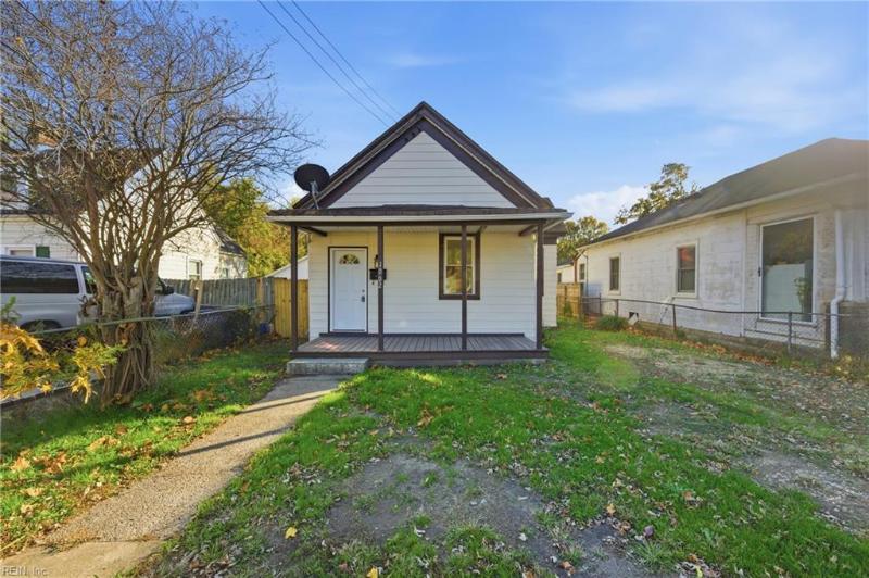 1002 E Pembroke Avenue, Hampton, VA 23669