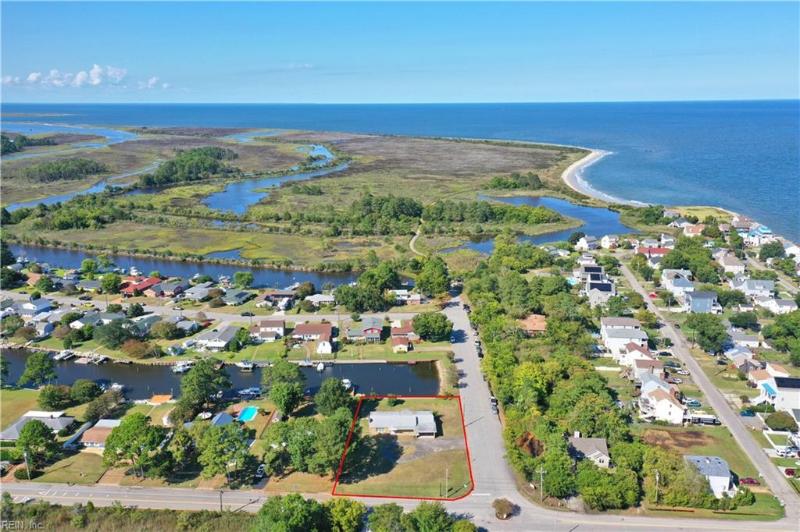 1733 Beach Road, Hampton, VA 23664 | Slideshow Image #1