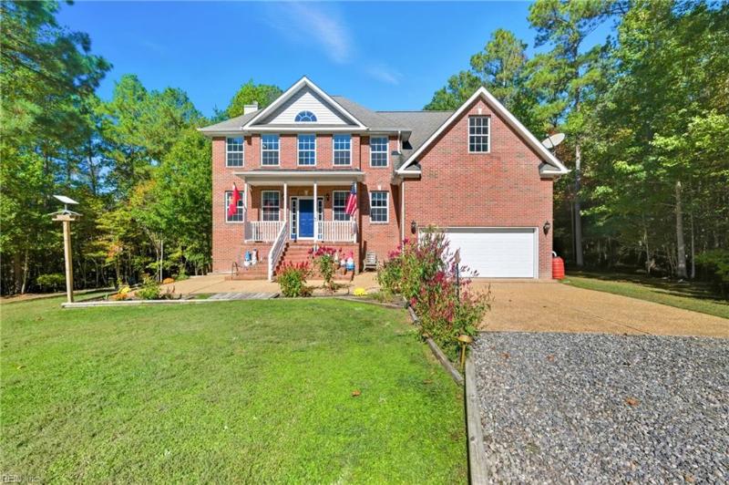  9851 Autumn Woods Lane Gloucester County, VA 23061 