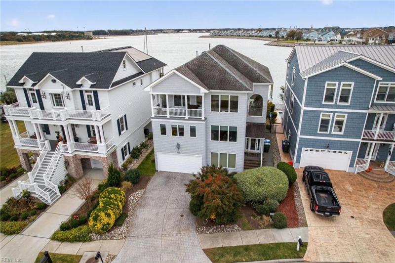 9712 Bay Point Drive, Norfolk, VA 23518