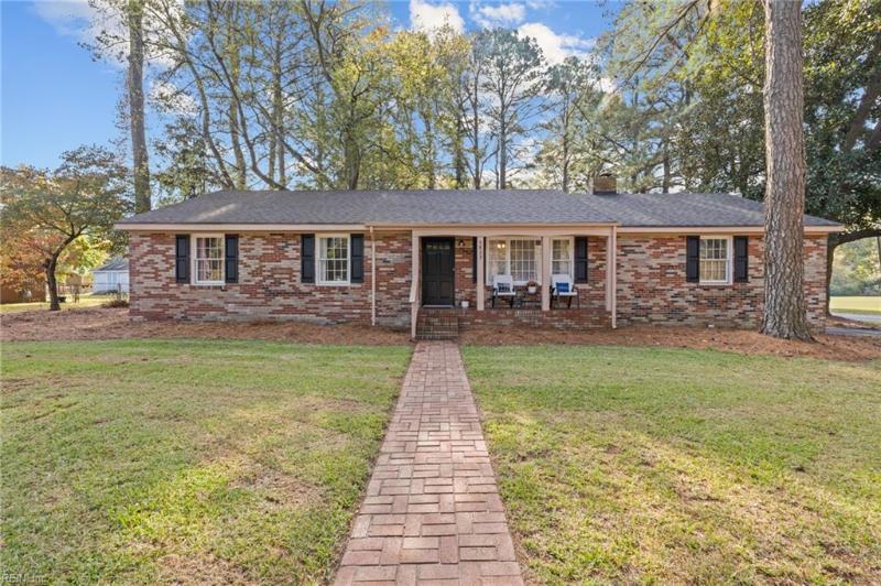 5833 Hawthorne Lane, Portsmouth, VA 23703