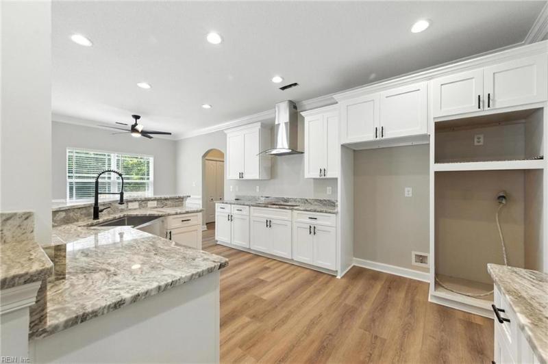  117 Pescara Lane Newport News, VA 23601 