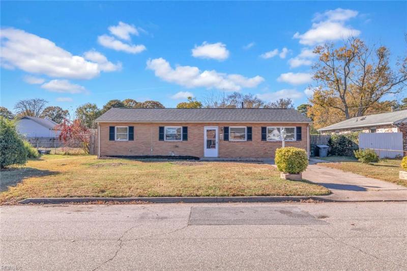 635 Kings View Court, Hampton, VA 23669
