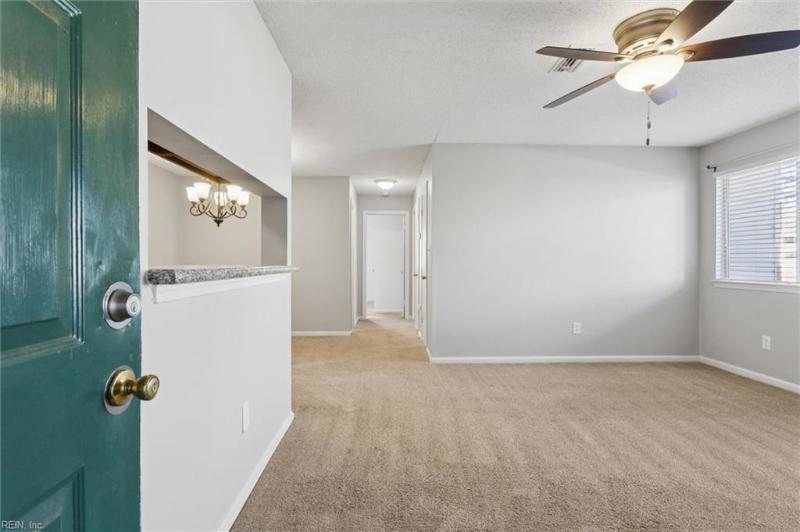 12619 Daybreak Circle, Newport News, VA 23602