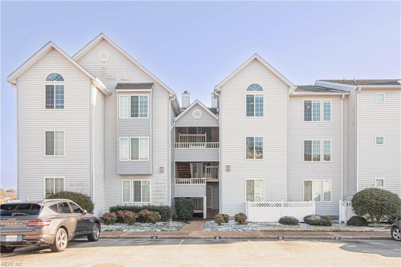 221 Island Cove Court #C, Hampton, VA 23669