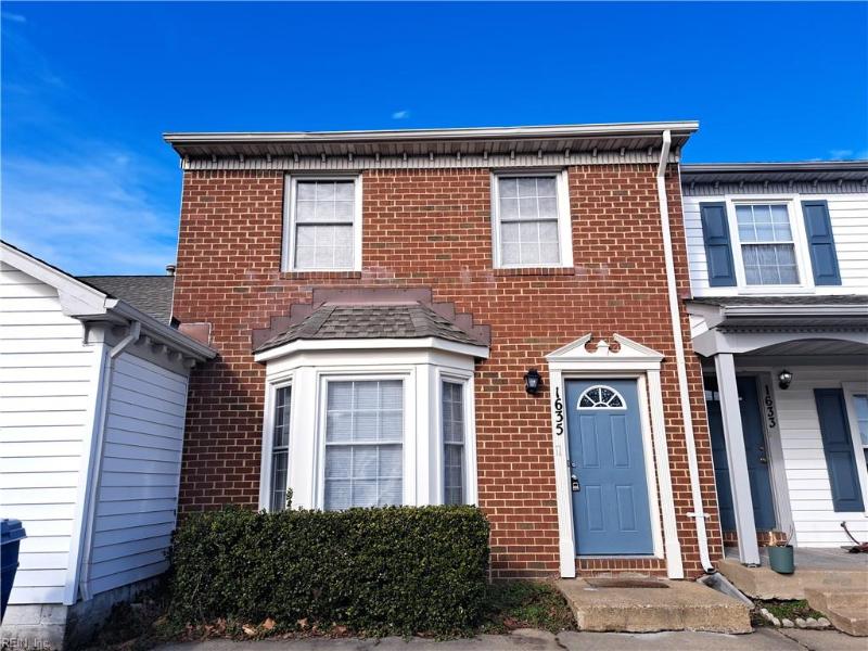 1635 Mantane Arch, Virginia Beach, VA 23454