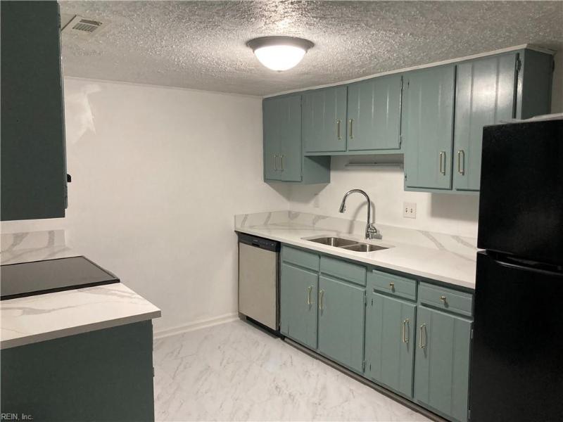 371 ADVOCATE Court #C, Newport News, VA 23608