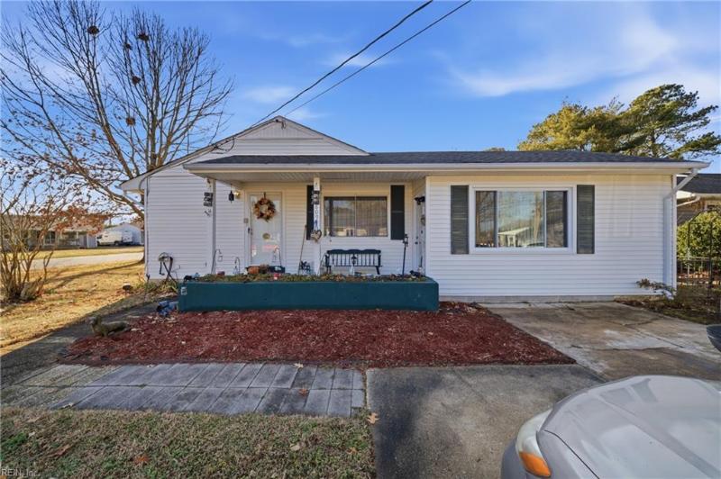 809 Seward Lane, Virginia Beach, VA 23451