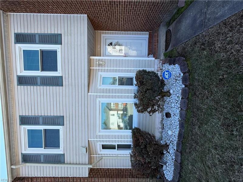 1048 Bryce Lane, Virginia Beach, VA 23464