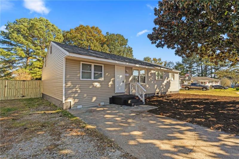 4217 Wake Ave, Chesapeake, VA 23324