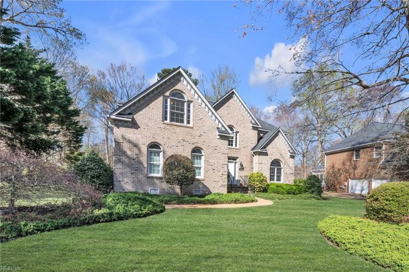  403 Ashway Cove Newport News, VA 23606 